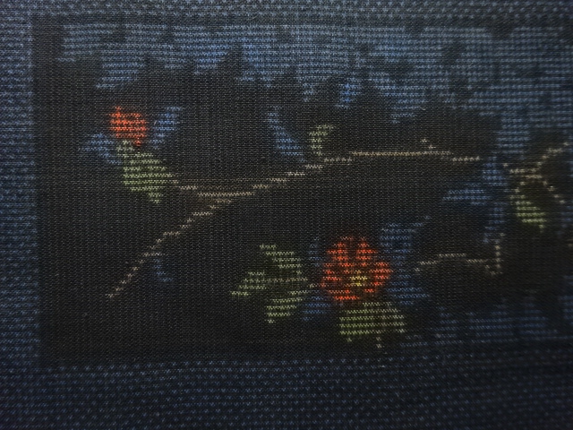  枝花模様織出し本場泥大島紬着物（5マルキ）